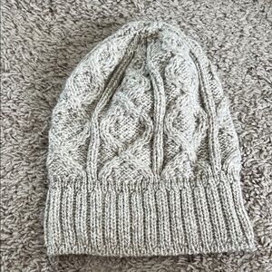Aran Woollen Mills Made In Ireland Oatmeal Cream Woolen Beanie